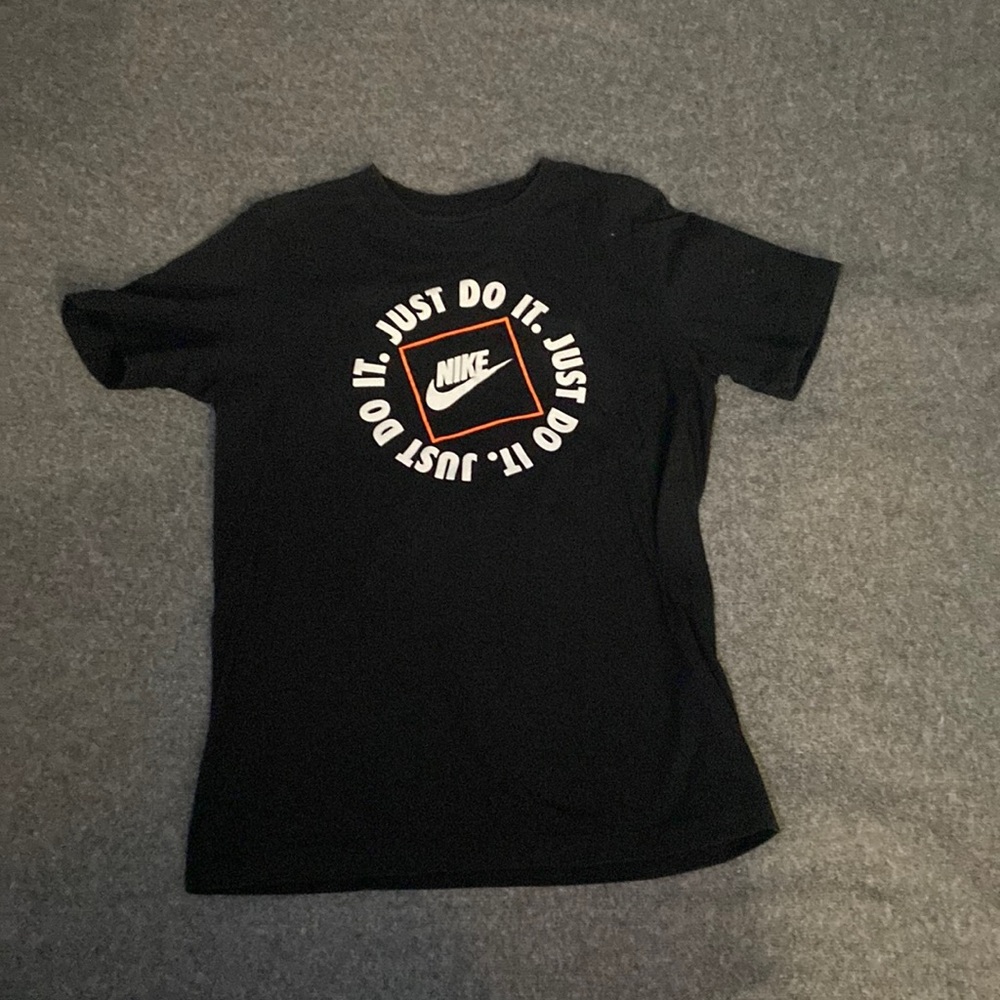Nike Tee